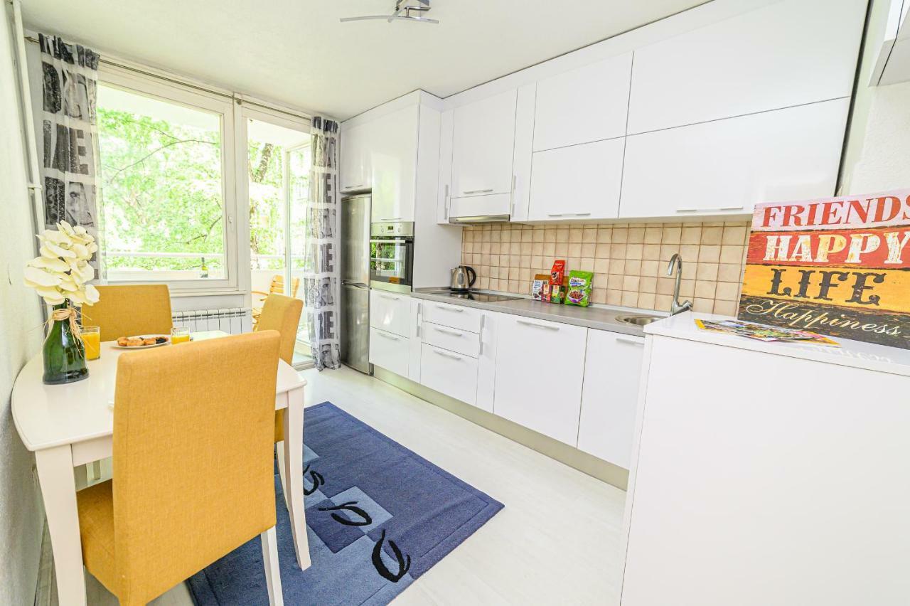 Beautiful Cozy Studio Close To City Center Apartment Sarajevo Exterior photo